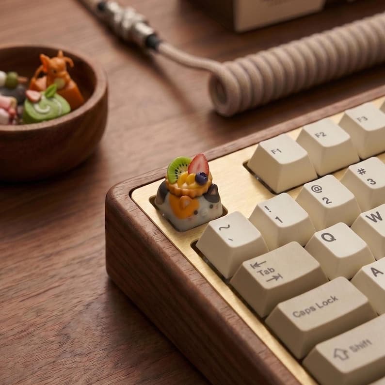 Fruit Tart Cat Artisan Keycap